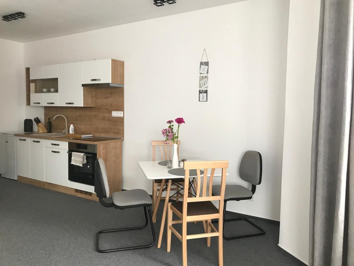 My Mara Maja Apartman C 4 Besenova Bagian luar foto